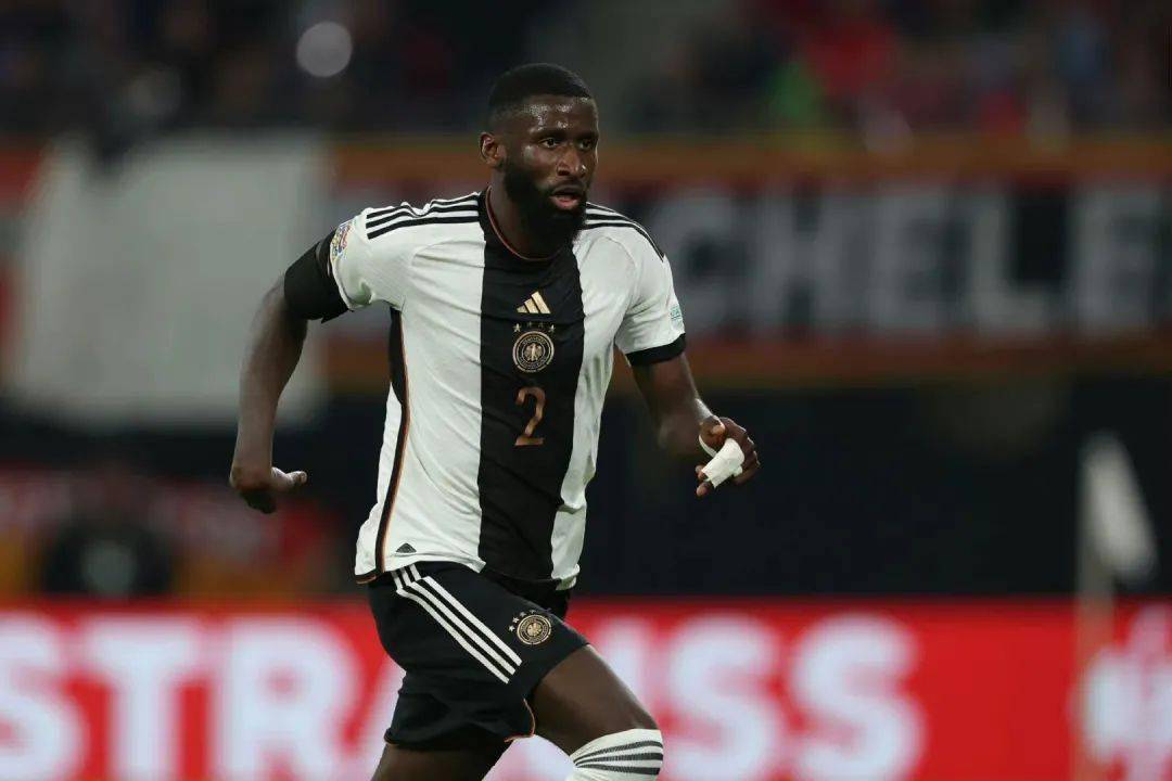 德国逆转瑞士，卡瓦哈尔刷新纪录