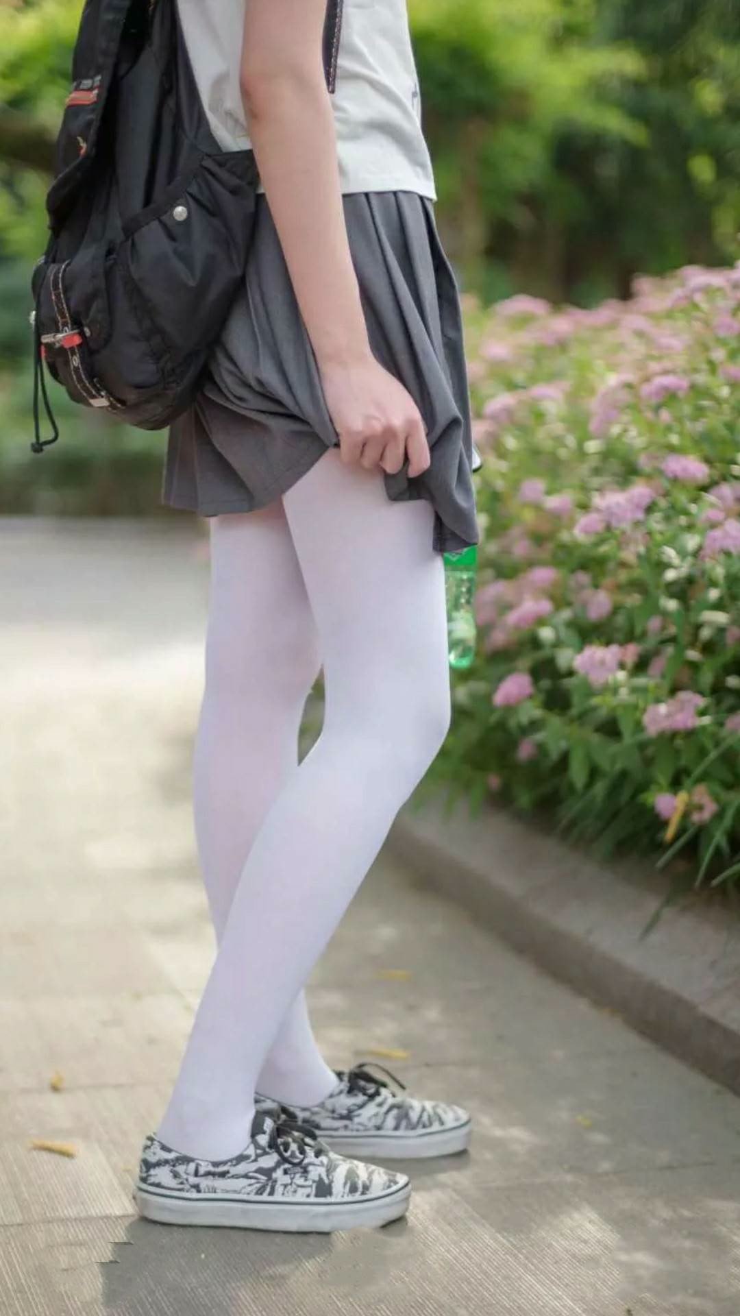 开云体育在线-孙兴慜一锤定音！亚洲之光闪耀欧陆，比利亚雷亚尔险胜瑞典劲旅