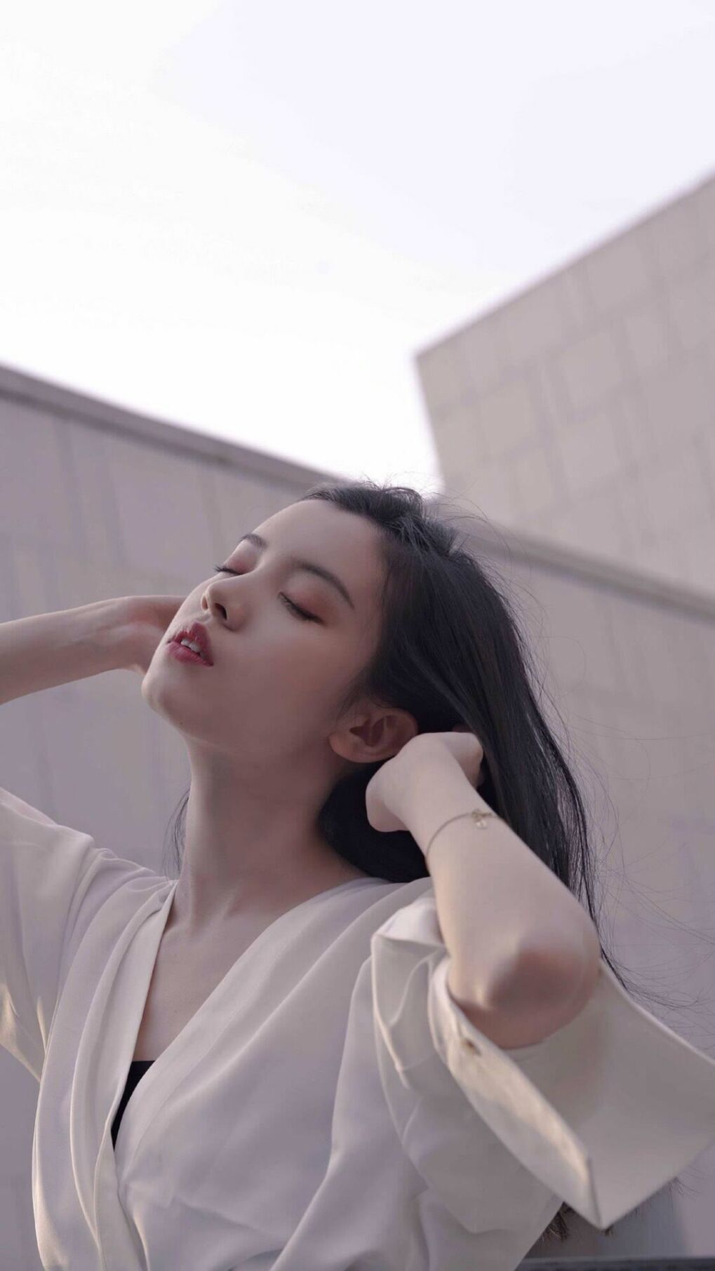 剑锋出鞘!英格拉姆欧冠半决赛之夜彻底打爆防线,重写边锋定义