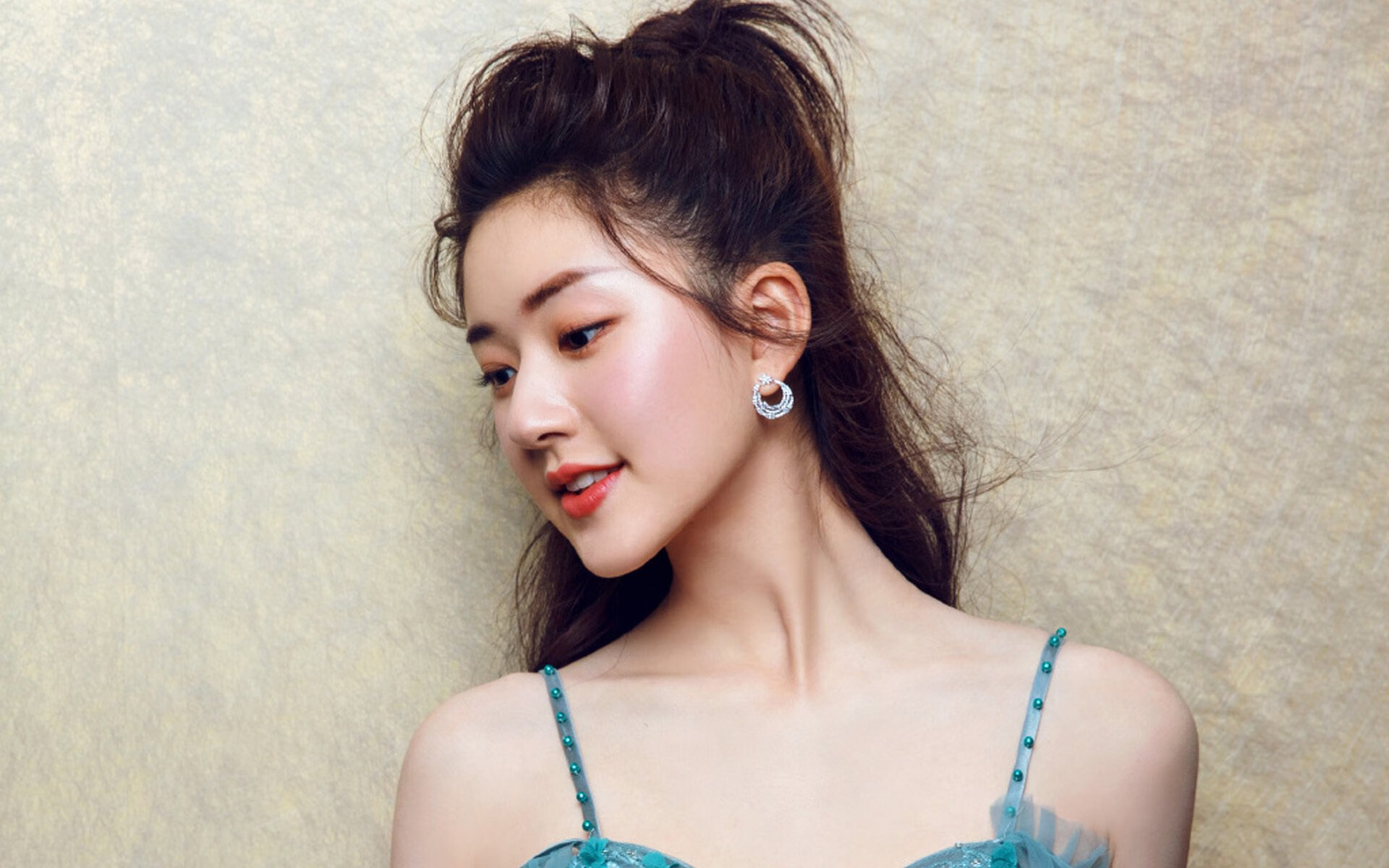 多特蒙德的启示,从足球场到西决生死战,持续压制如何创造历史