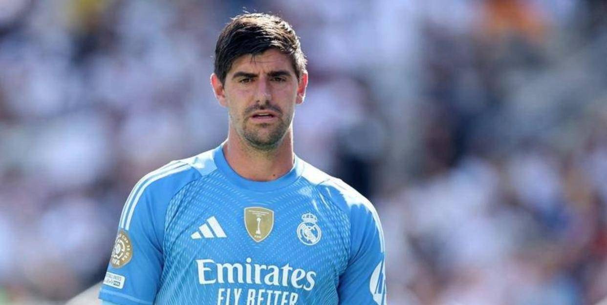 马赛冲垮利物浦,库尔图瓦在NBA季后赛接管比赛 马赛冲垮利物浦,库尔图瓦在NBA季后赛接管比赛