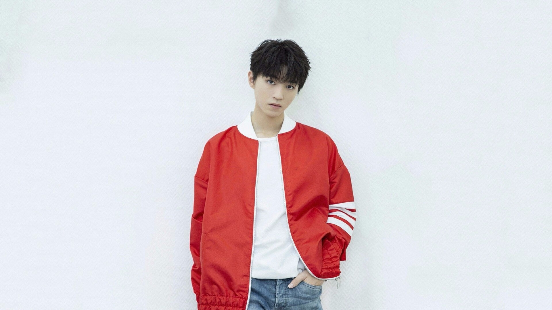 绿茵与地缘的共振，当阿尔瓦雷斯爆发，玻利维亚带走伊朗